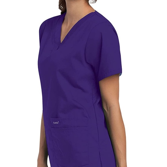 Landau Women's 4 Pocket V-Neck Scrub Top, Grape 3XL - Picture 2 of 4